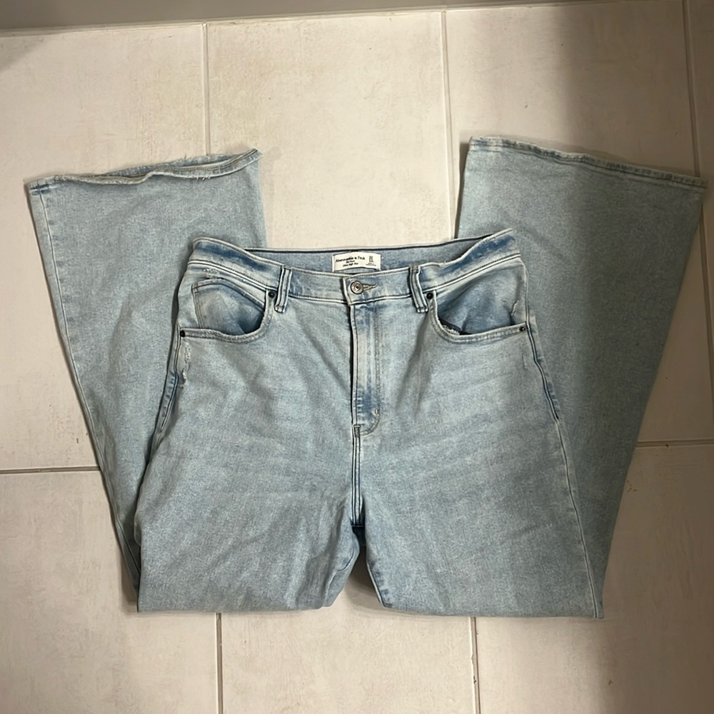 Abercrombie & fitch the flare ultra high rise